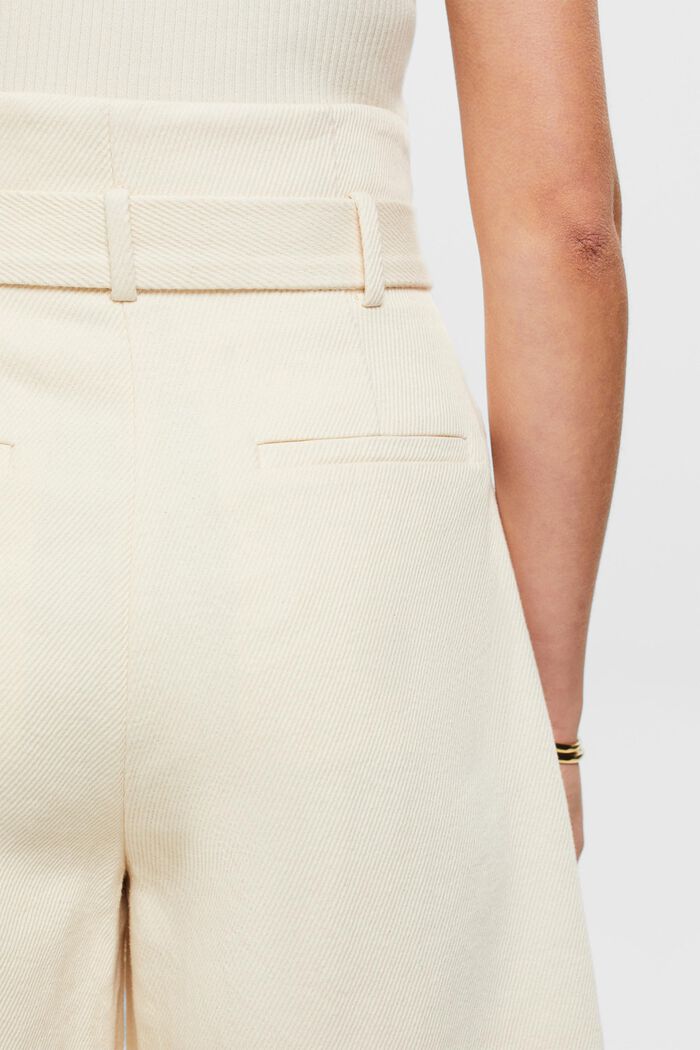 Belted High-Rise Twill Shorts, CREAM BEIGE 3, detail image number 4