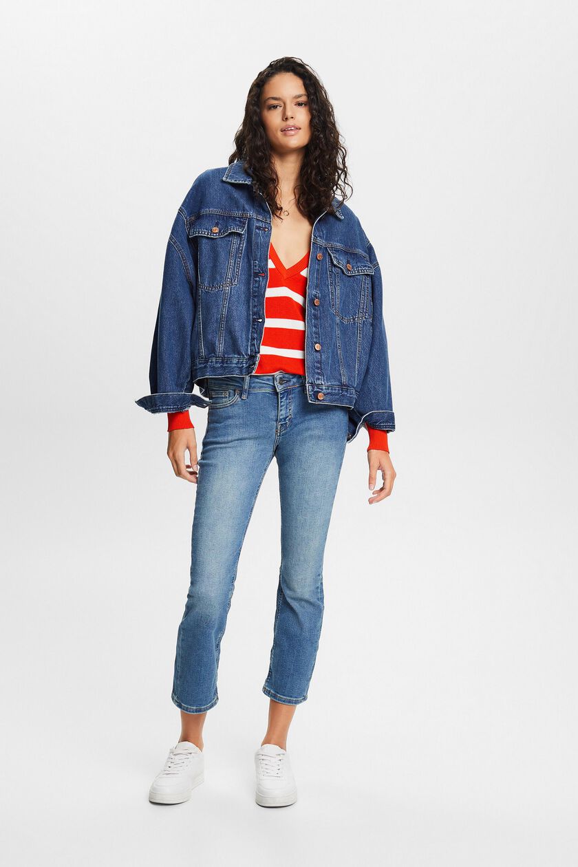 Low-Rise Cropped Flared Jeans