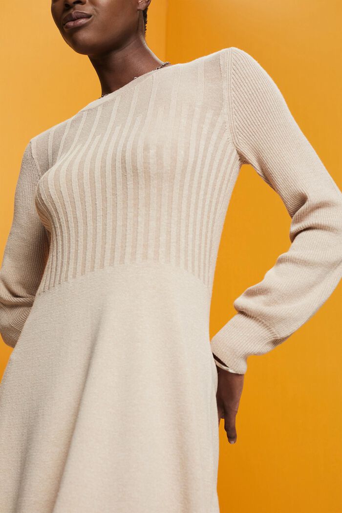 Knitted mini dress, LIGHT TAUPE, detail image number 2
